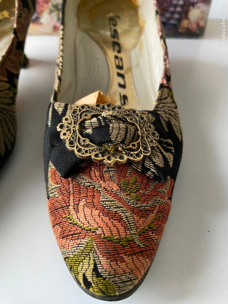 Antig&uuml;edades: 246.- Zapatos de fallera Descans - Foto 3