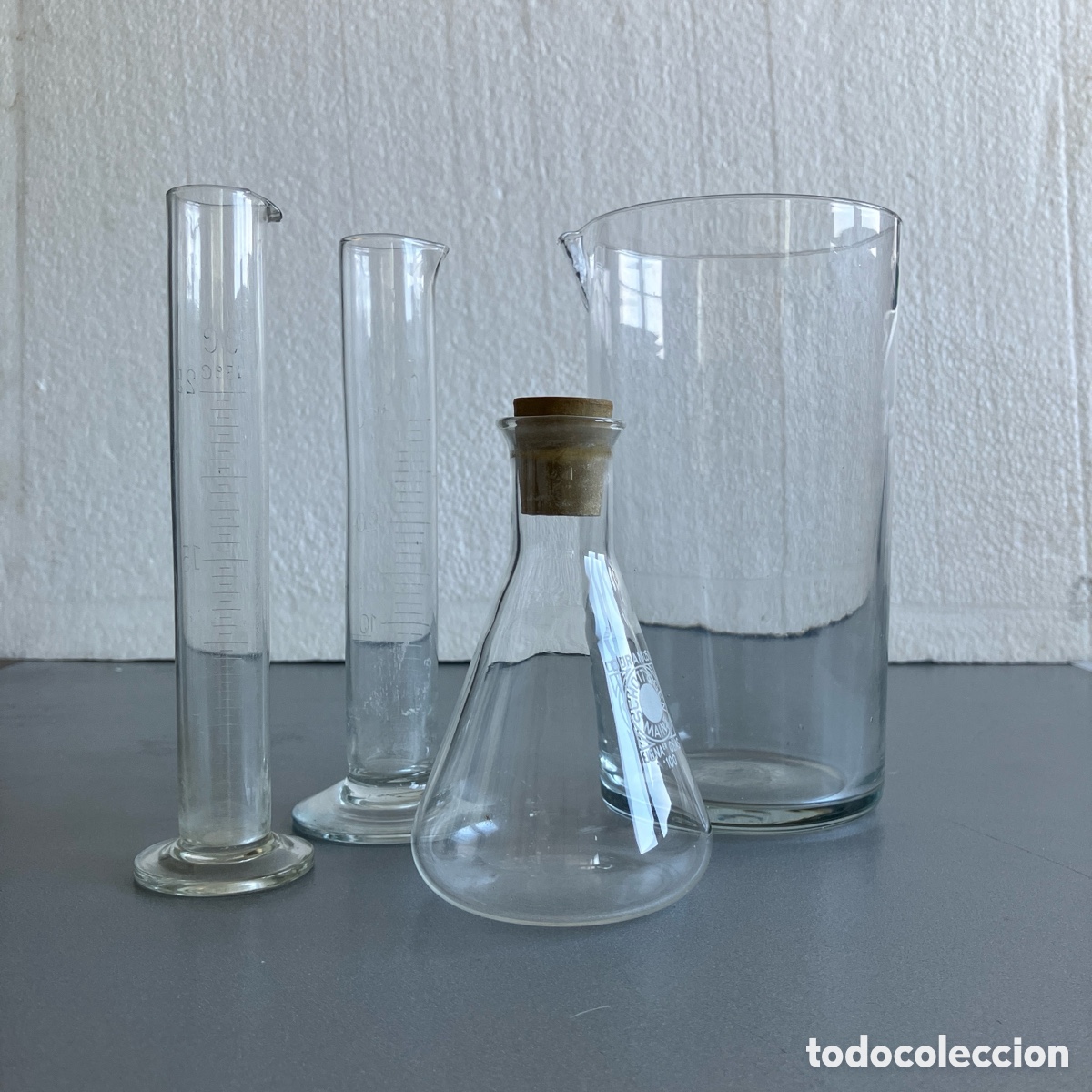 Antig&uuml;edades: Cristal de Laboratorio - Probetas - Matraz - Foto 1