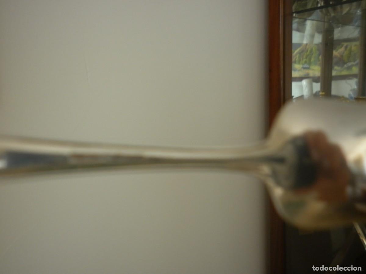 Antig&uuml;edades: JUEGO DE COPAS EN BANDEJA Y CUCHARILLAS - Foto 3