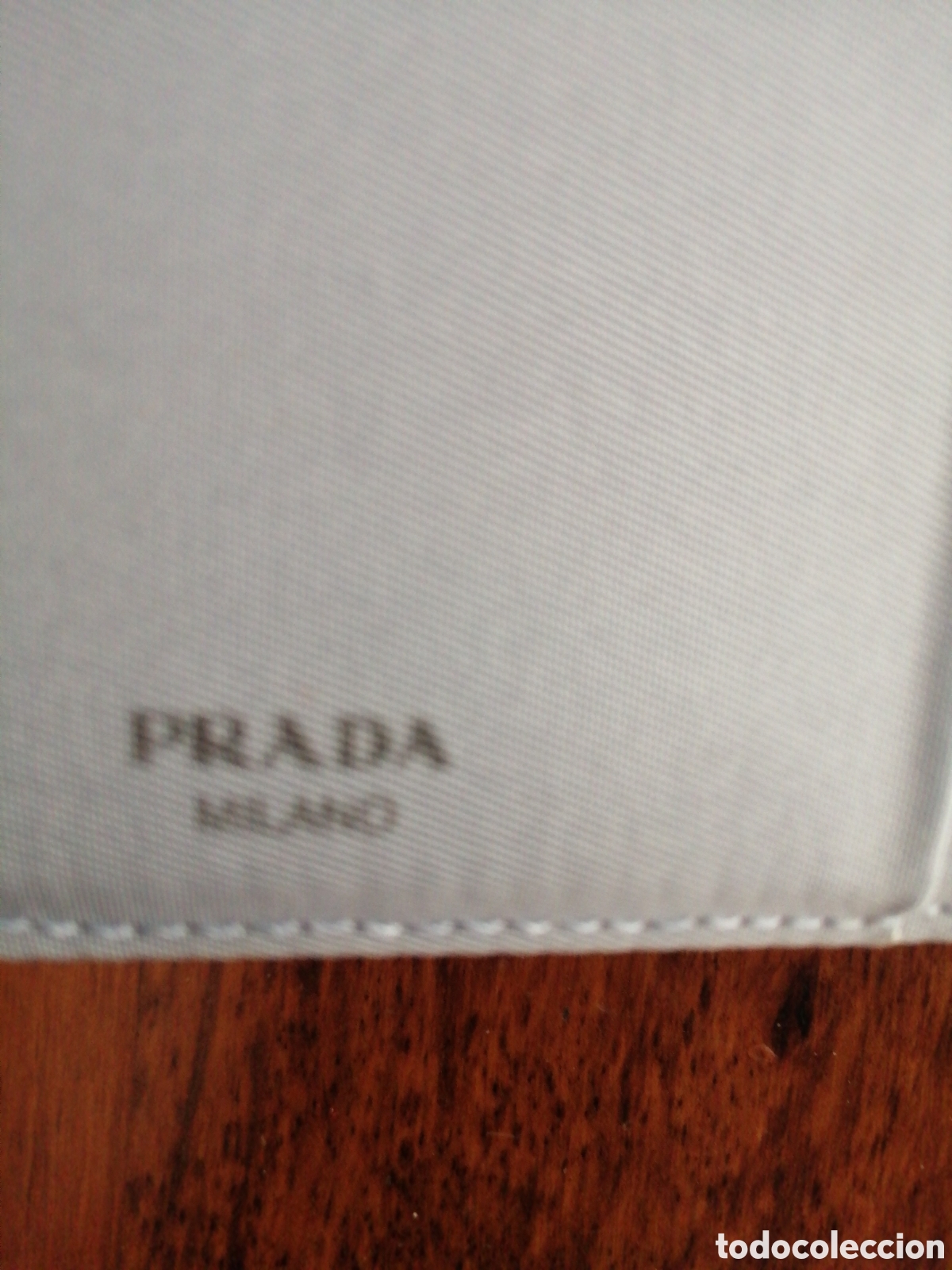 Antig&uuml;edades: Cartera Prada made in Italy - Foto 3