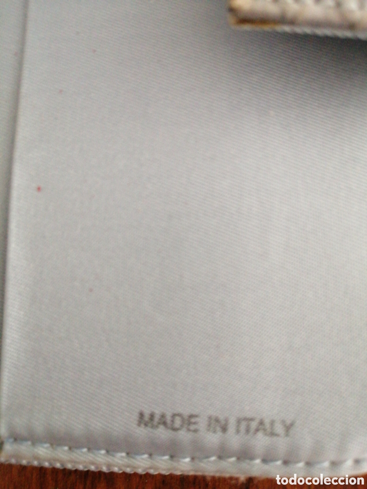 Antig&uuml;edades: Cartera Prada made in Italy - Foto 4