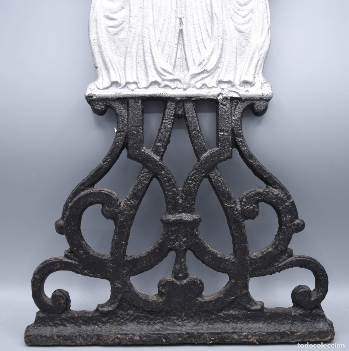 Antig&uuml;edades: Ornamento religioso de hierro - Foto 5