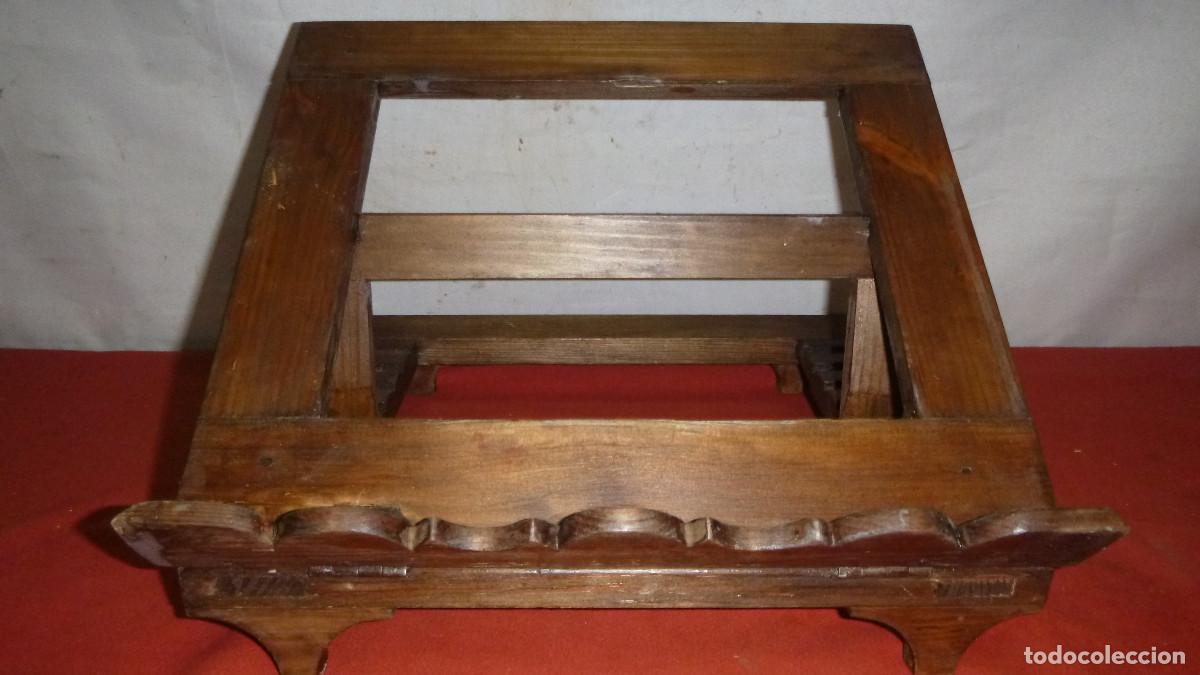 Antig&uuml;edades: ANTIGUO ATRIL DE MESA - Foto 1