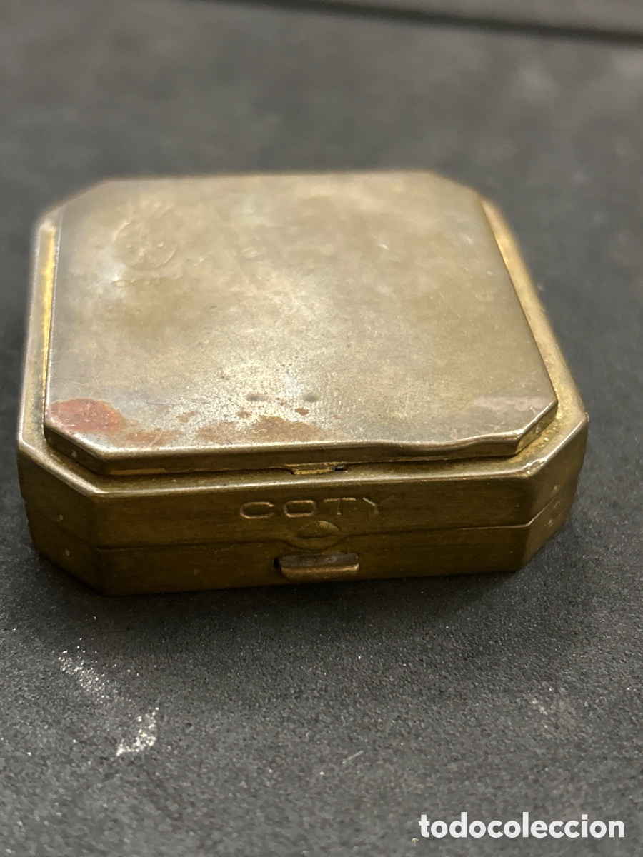 Antig&uuml;edades: ANTIGUA POLVERA EN BRONCE COTY PARIS - ART DECO - Foto 3