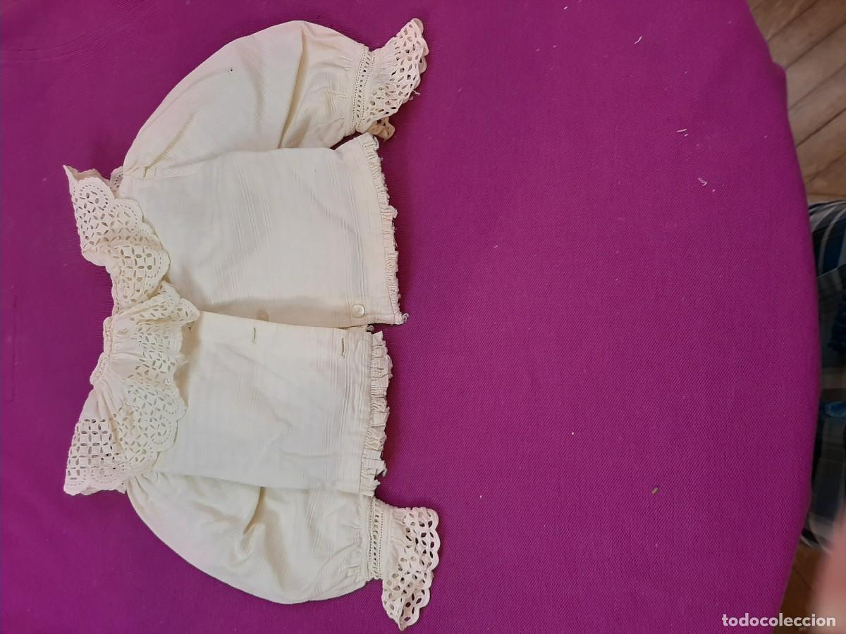 Antig&uuml;edades: CAMISA DE TELA BORDADA - Foto 2
