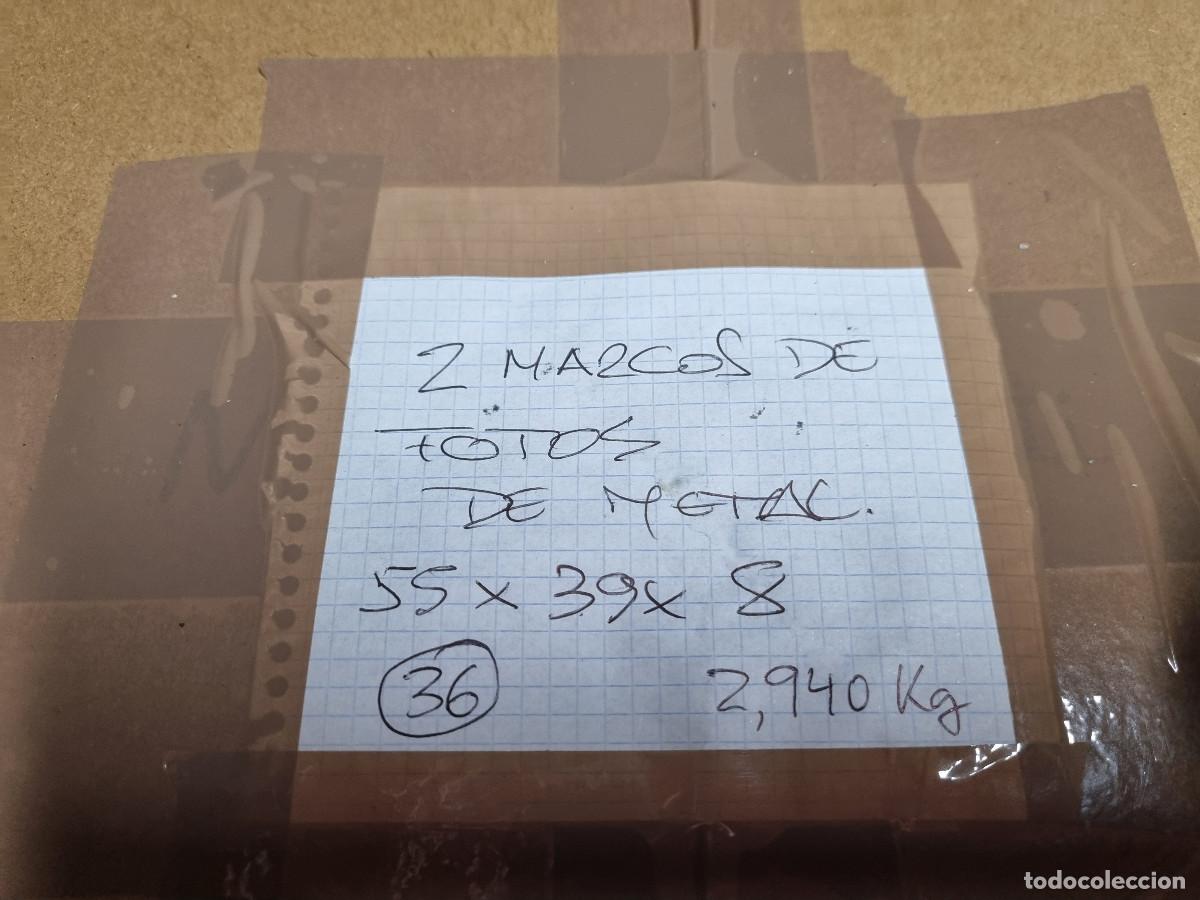 Antig&uuml;edades: 2 MARCOS DE METAL 38 CM X 28 CM - Foto 10
