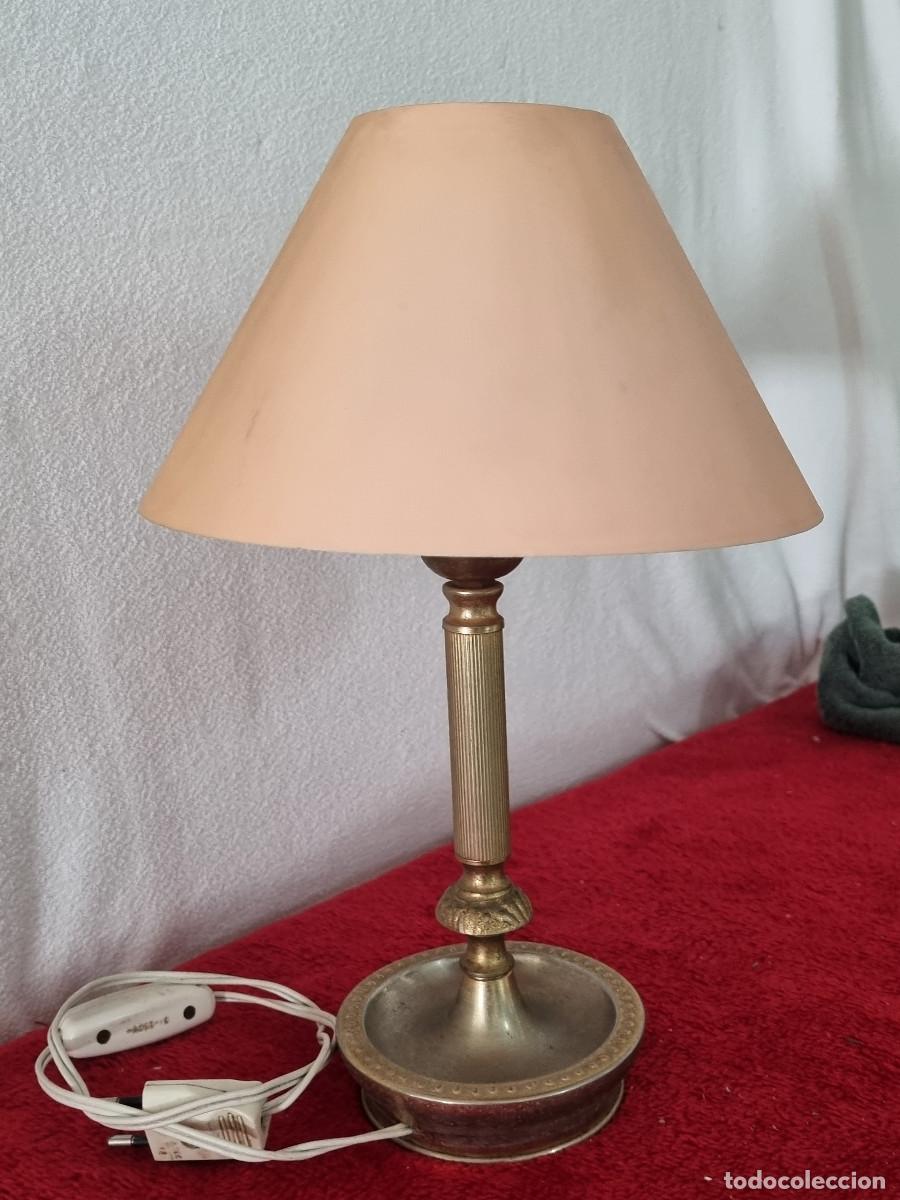 Antig&uuml;edades: LAMPARA DE MESA CON PANTALLA - Foto 4