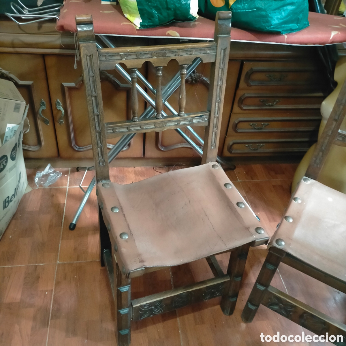 Antig&uuml;edades: Dos sillas castellanas - Foto 2