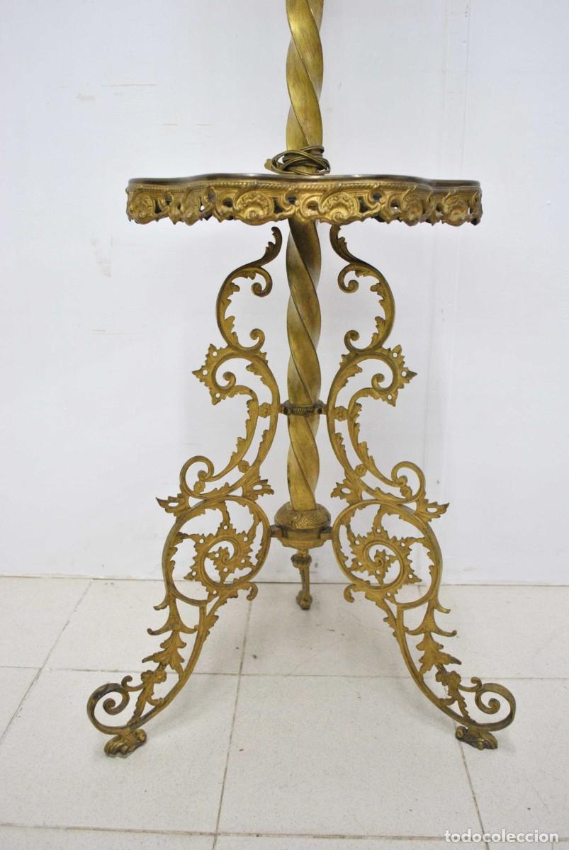 Antig&uuml;edades: L&Aacute;MPARA DE PIE BRONCE Y M&Aacute;RMOL - Foto 3