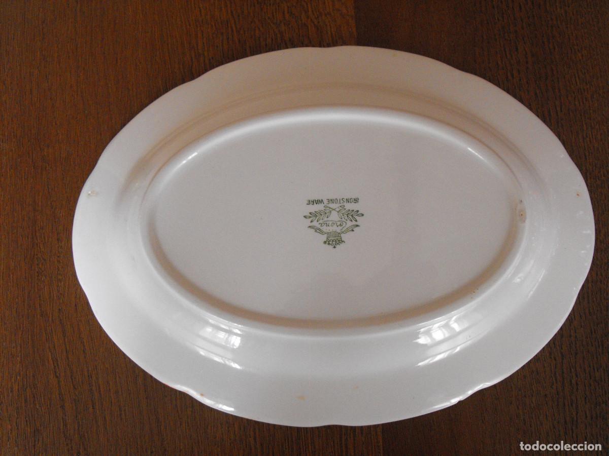 Antig&uuml;edades: Bandeja decorada. IRONSTONE WARE CORONA. 27 cm. de largo. - Foto 2