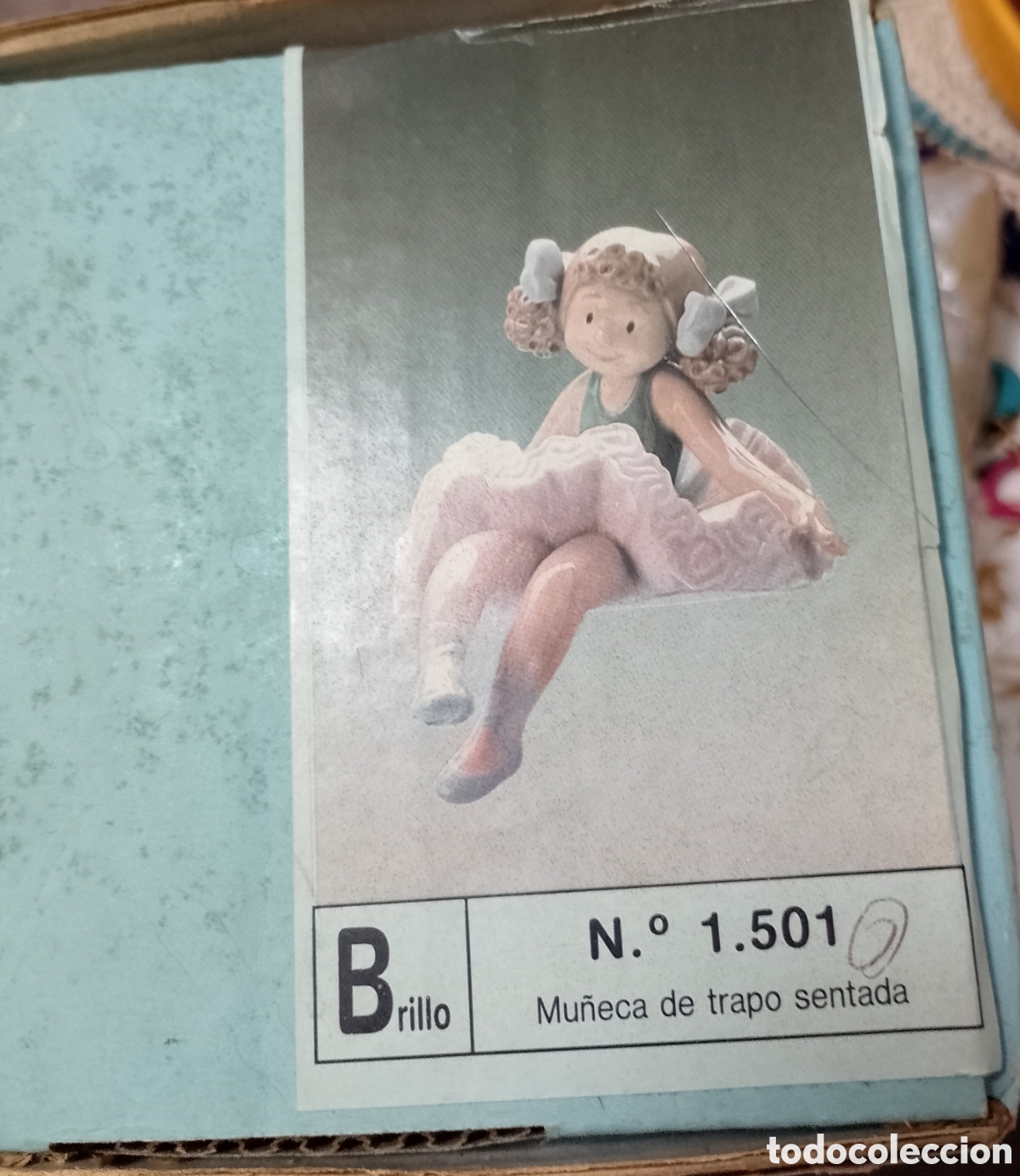 Antig&uuml;edades: Porcelana Lladr&oacute; - Mu&ntilde;eca de trapo sentada. - Foto 6