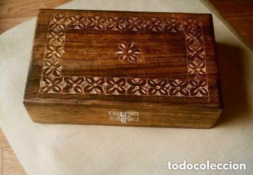 Antig&uuml;edades: CAJA DE MADERA NOBLE TALLADA - ANTIGUA - Foto 1