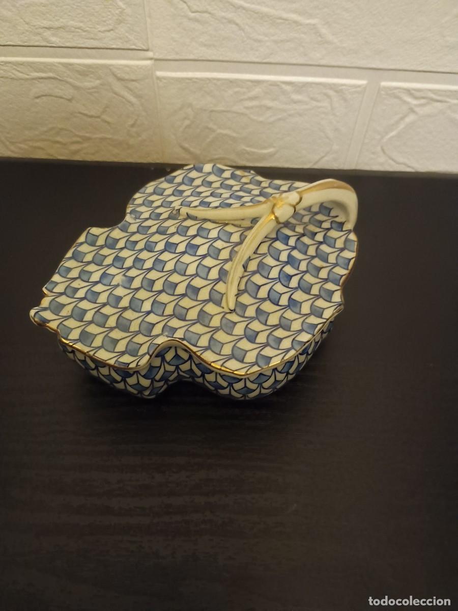 Antig&uuml;edades: Bombonera de origen japones - Foto 1