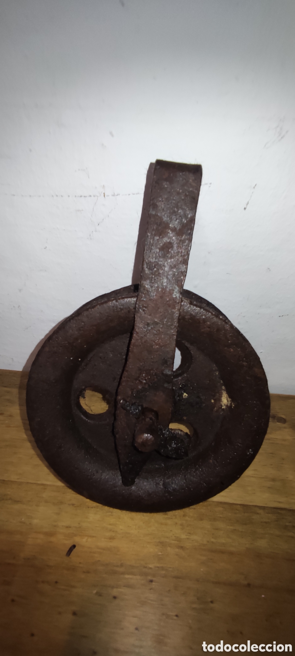 Antig&uuml;edades: Antigua polea de pozo - Foto 6