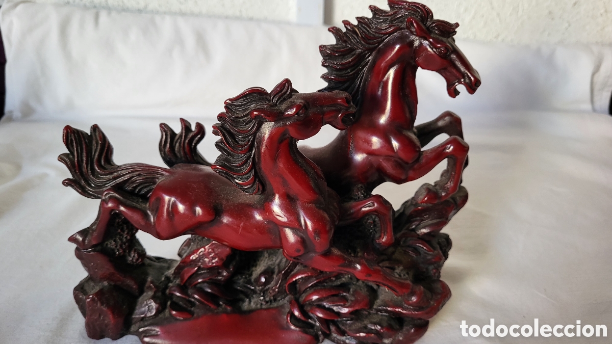 Antig&uuml;edades: Figura decorativo caballos - Foto 1