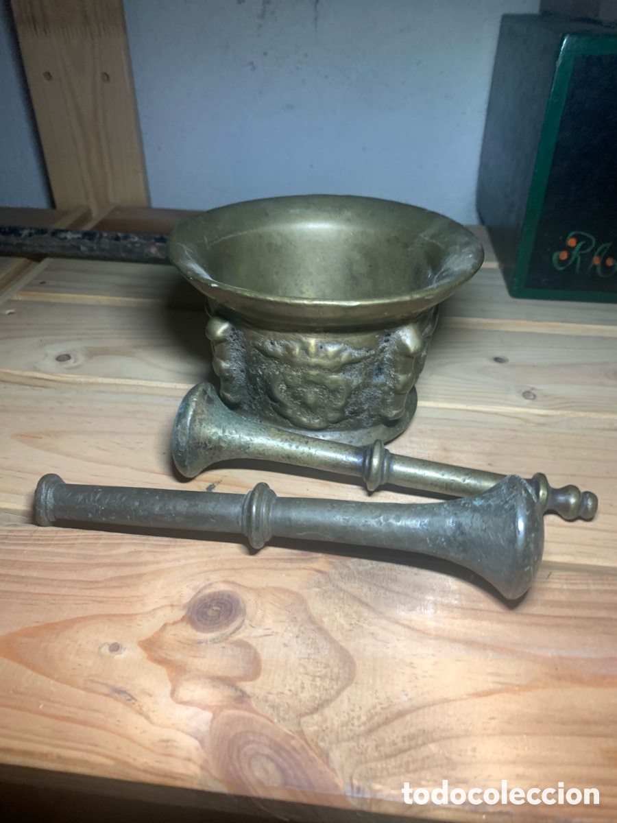 Antig&uuml;edades: Almirez antiguo con dos mazos - Foto 3