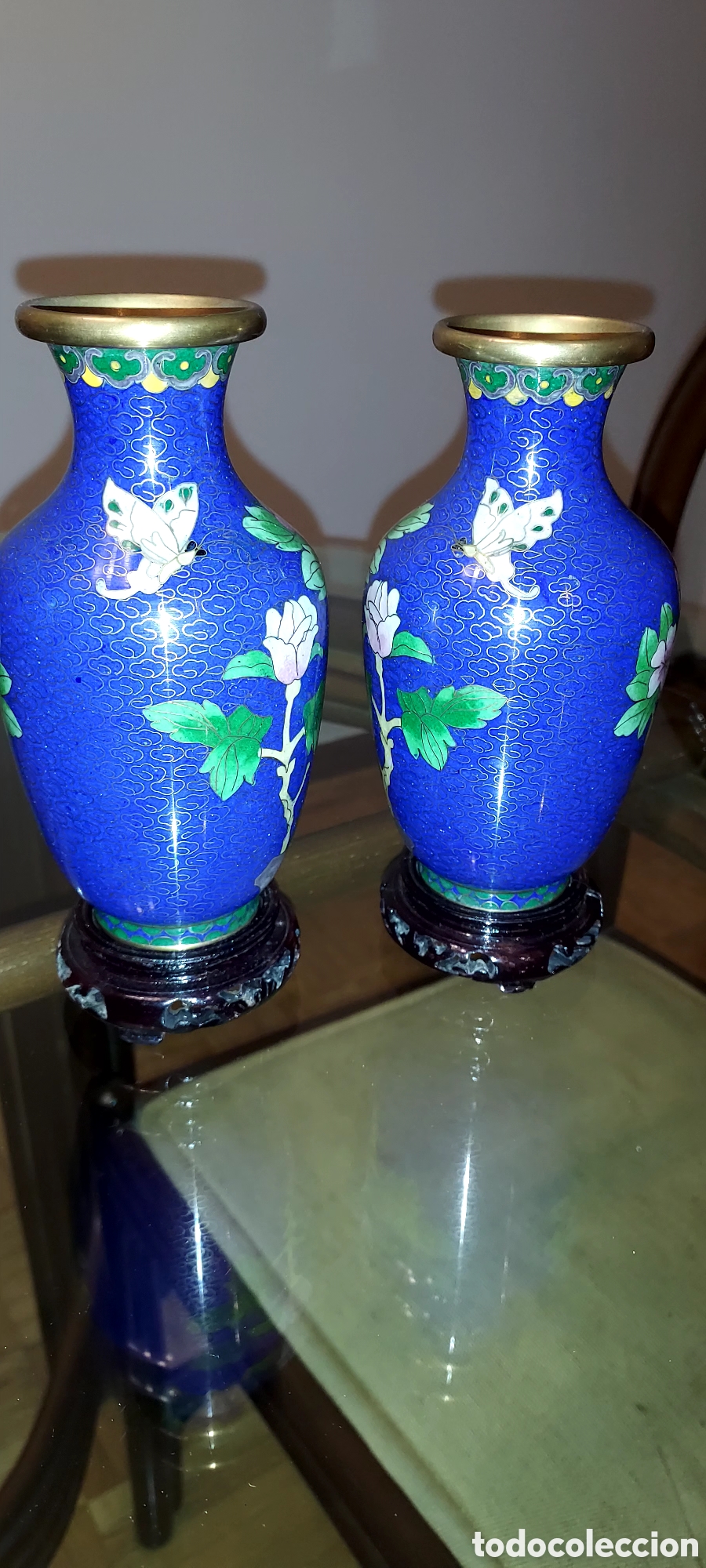Antig&uuml;edades: PAREJA DE JARRONES ESMALTE CLOISONE - Foto 2