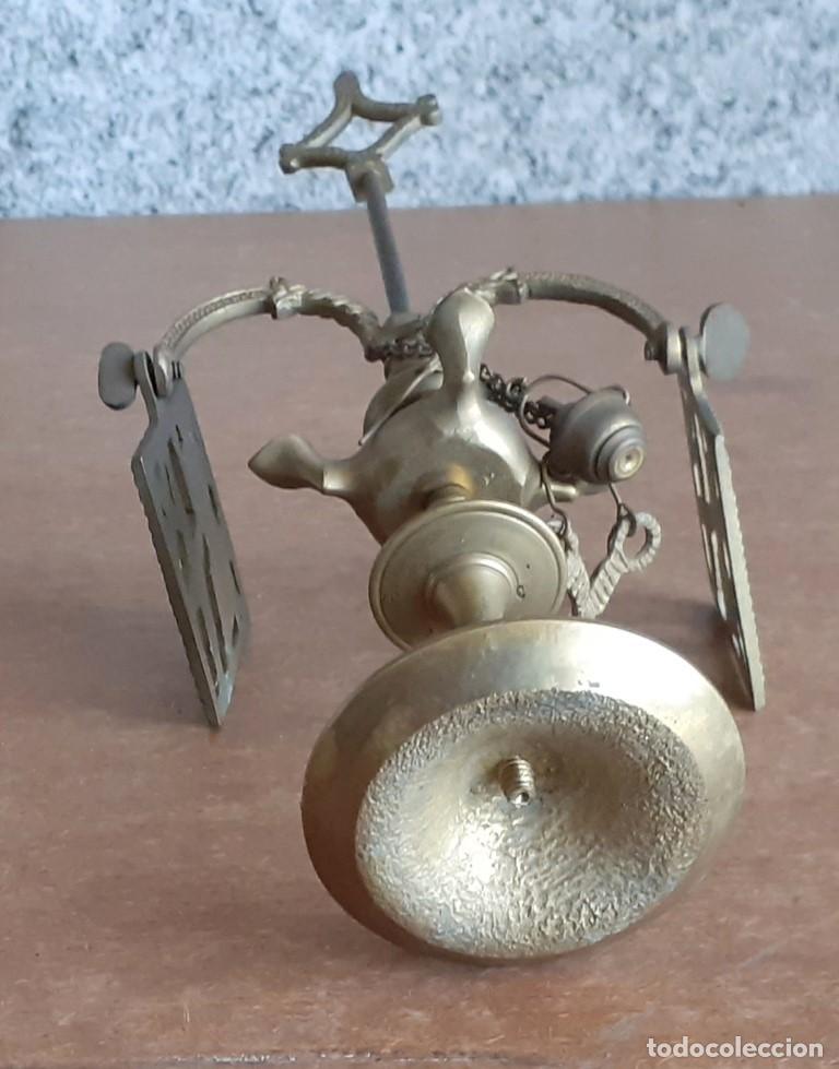 Antig&uuml;edades: QUINQUE lat&oacute;n - 25,5 x 11,5 cm. - Foto 6