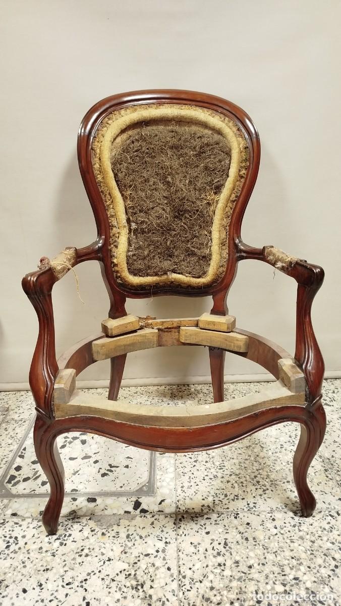 Antig&uuml;edades: BUTACA ISABELINA DE MADERA DE CAOBA - Foto 1