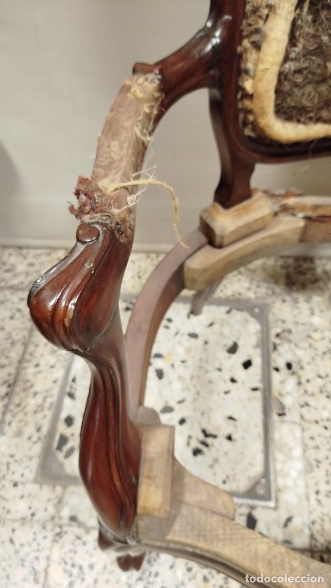 Antig&uuml;edades: BUTACA ISABELINA DE MADERA DE CAOBA - Foto 4