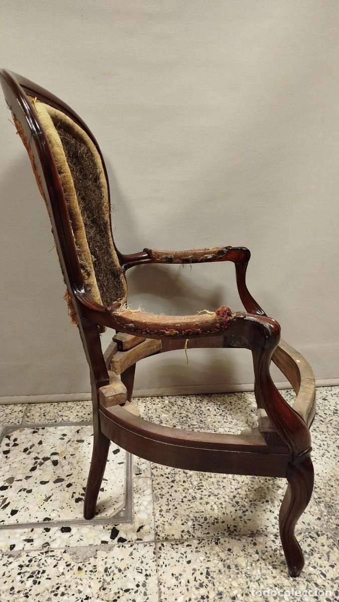 Antig&uuml;edades: BUTACA ISABELINA DE MADERA DE CAOBA - Foto 5