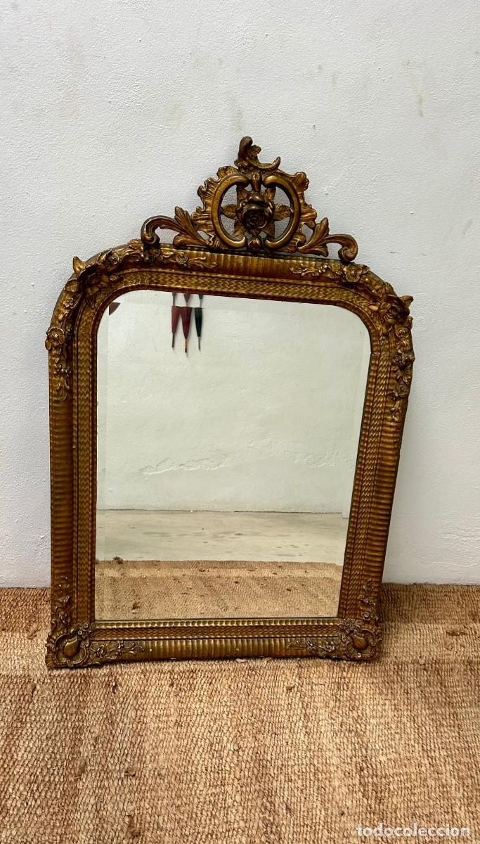 Antig&uuml;edades: Espejo Isabelino con penacho y cristal biselado. - Foto 1