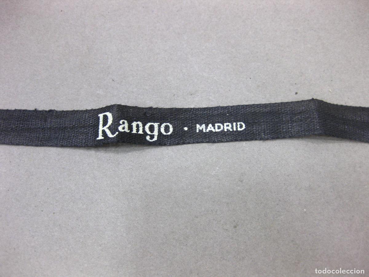 Antig&uuml;edades: CINTA DE TELA DE CON 26 CORTES DE RANGO. MADRID. - Foto 3