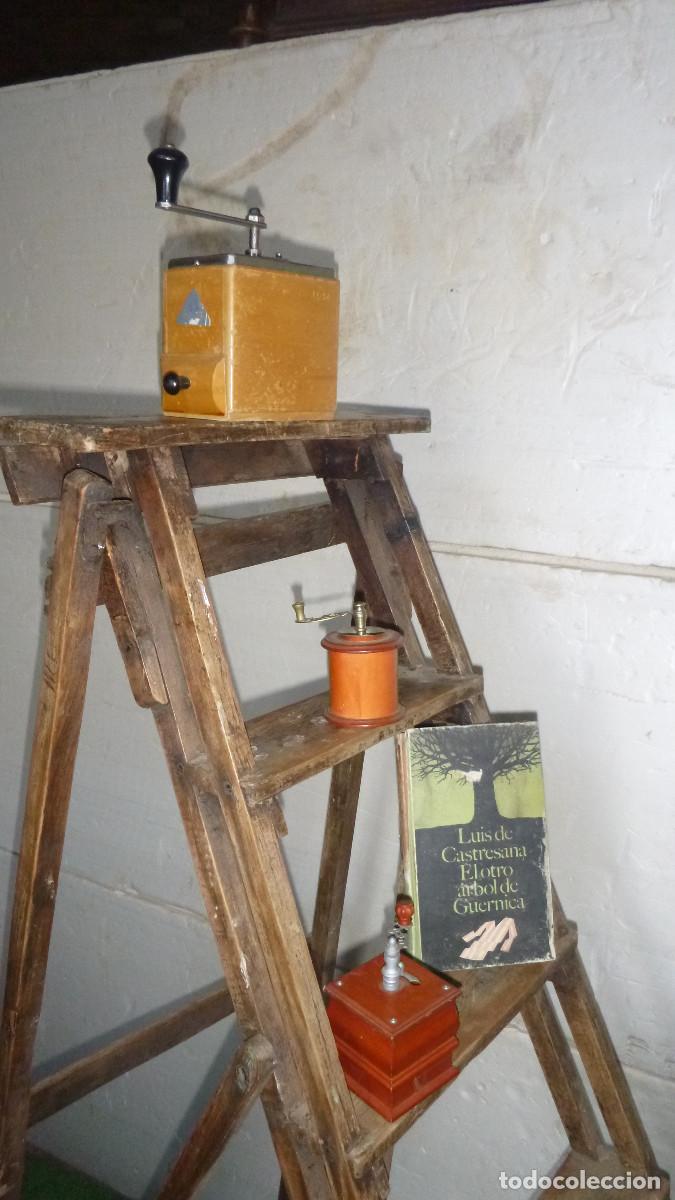 Antig&uuml;edades: ANTIGUA ESCALERA BIBLIOTECA - Foto 2