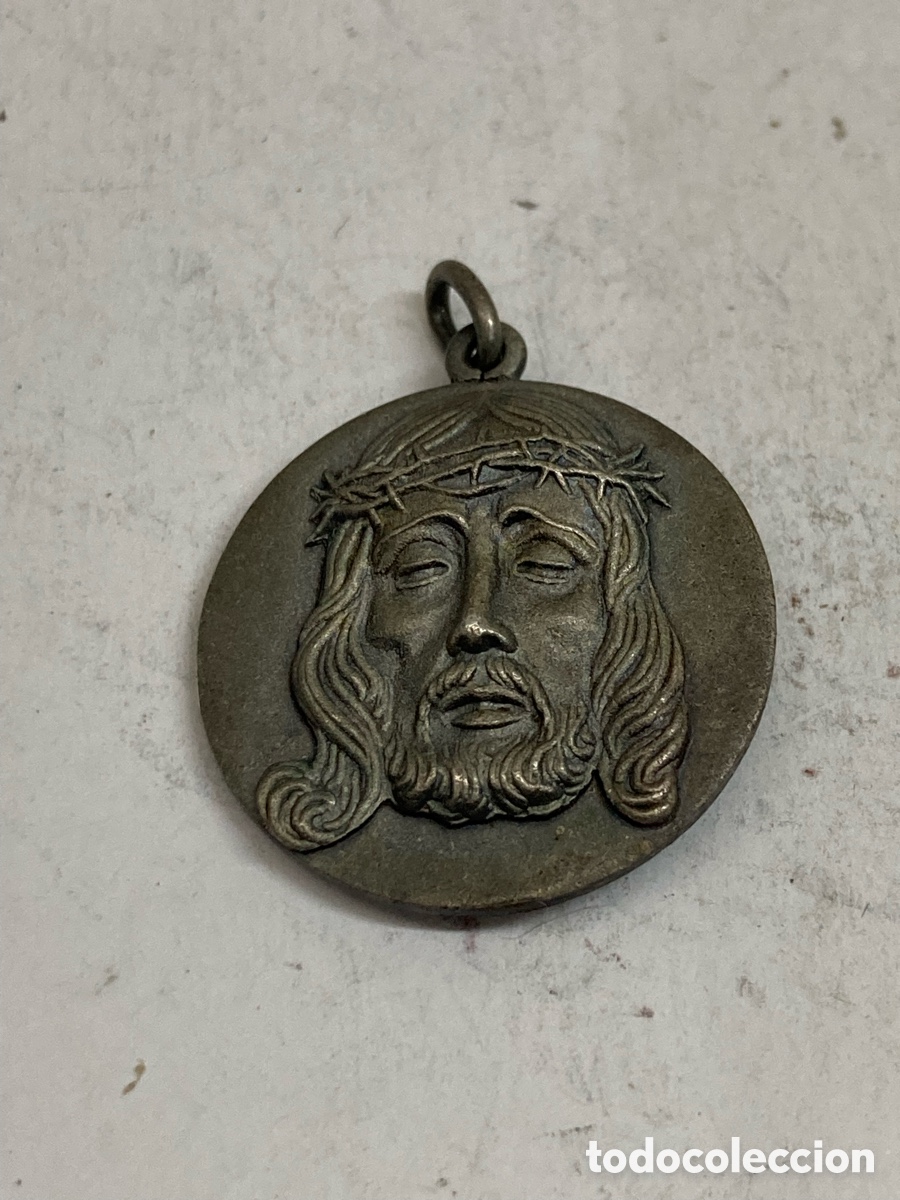 Antig&uuml;edades: Medalla de plata religiosa C257 - Foto 1
