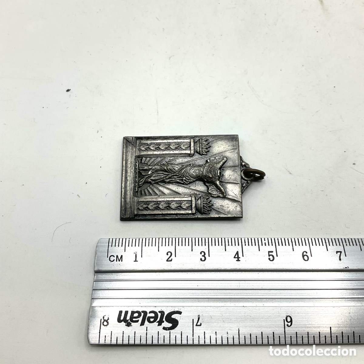 Antig&uuml;edades: Antigua medalla con la victoria - Foto 3