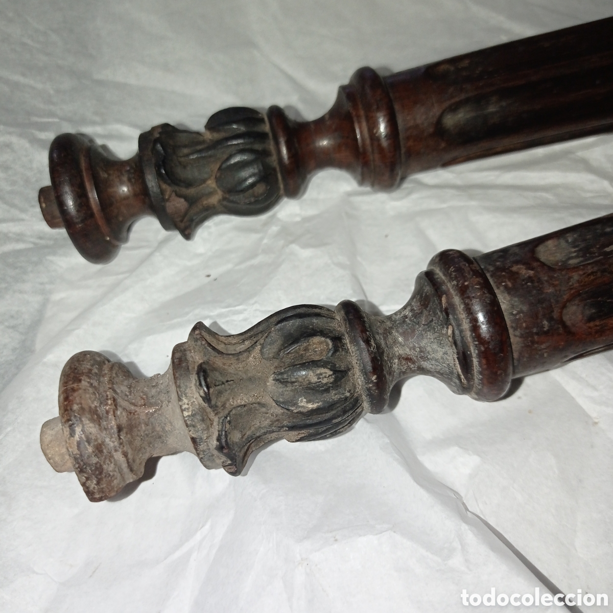Antig&uuml;edades: DOS COLUMNAS DE MADERA TORNEADA - Foto 4