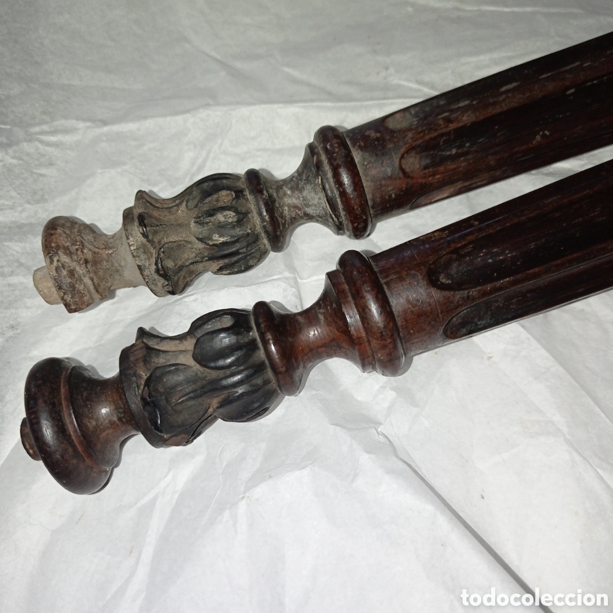Antig&uuml;edades: DOS COLUMNAS DE MADERA TORNEADA - Foto 6