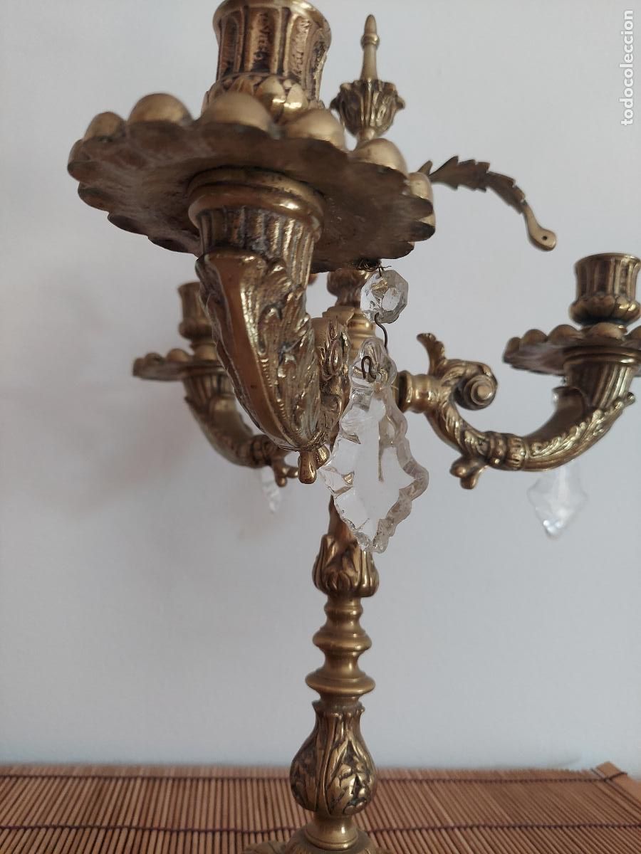 Antig&uuml;edades: Antiguo candelabro barroco de bronce - Foto 17