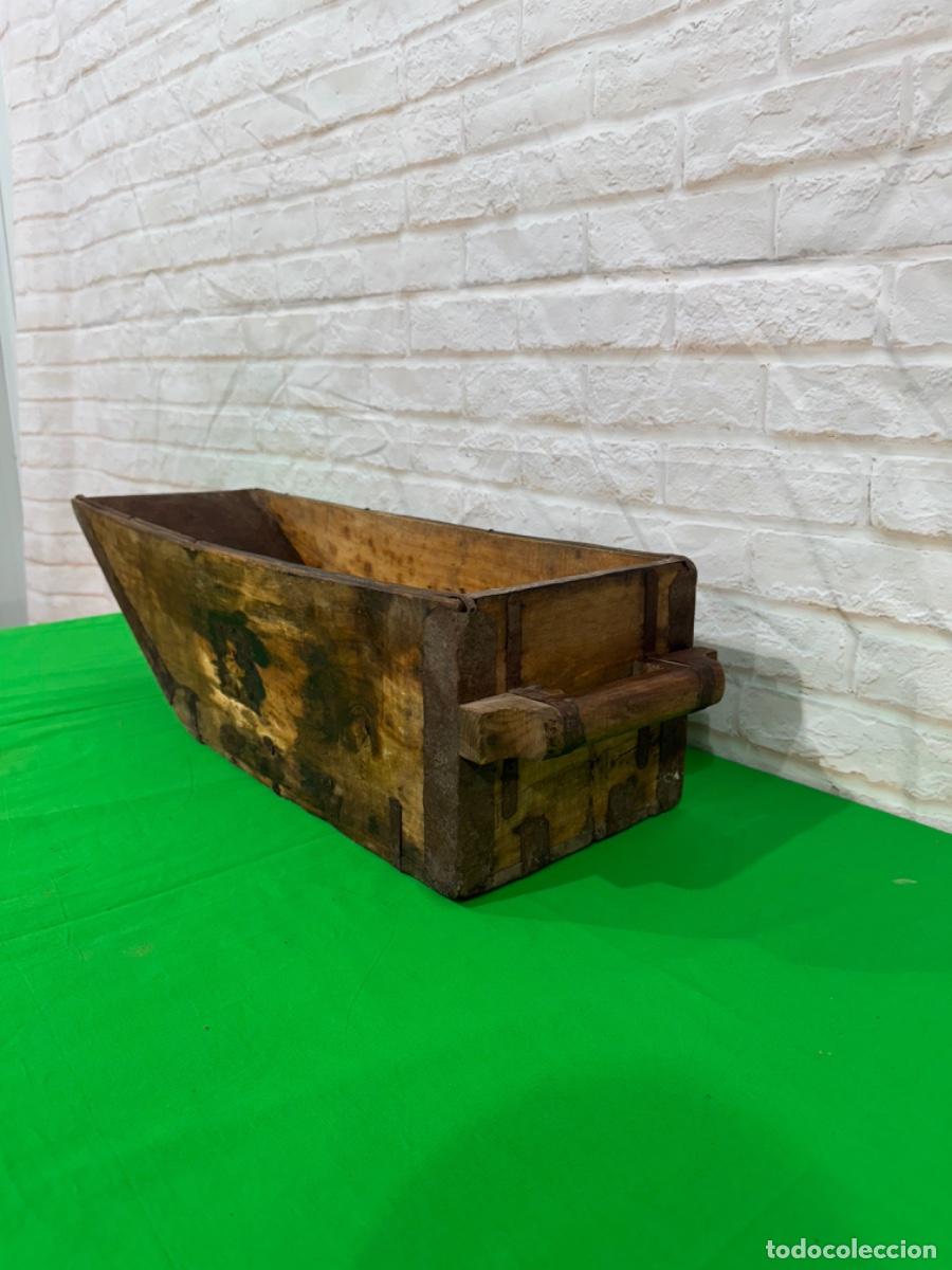 Antig&uuml;edades: ANTIGUA FANEGA DE MADERA - Foto 1