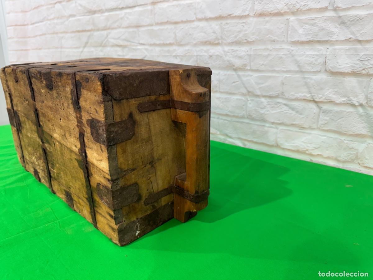 Antig&uuml;edades: ANTIGUA FANEGA DE MADERA - Foto 11