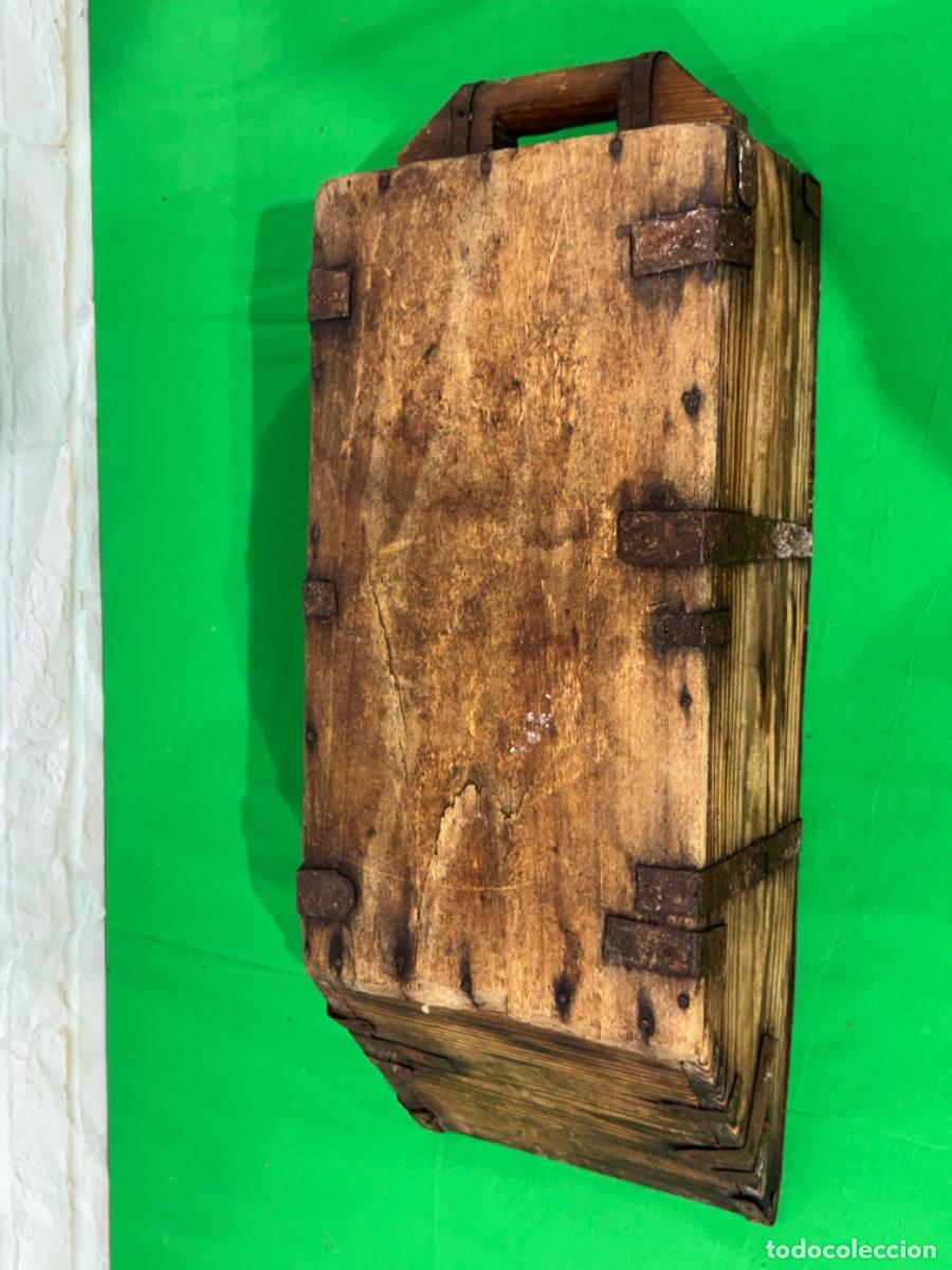 Antig&uuml;edades: ANTIGUA FANEGA DE MADERA - Foto 2