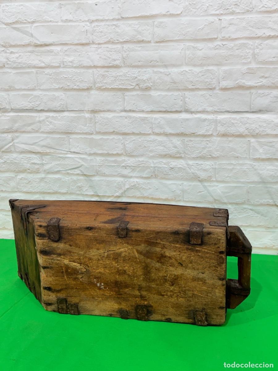 Antig&uuml;edades: ANTIGUA FANEGA DE MADERA - Foto 5