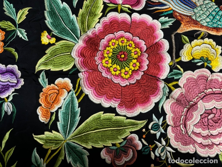 Antig&uuml;edades: Mant&oacute;n Manila negro flores - Foto 6