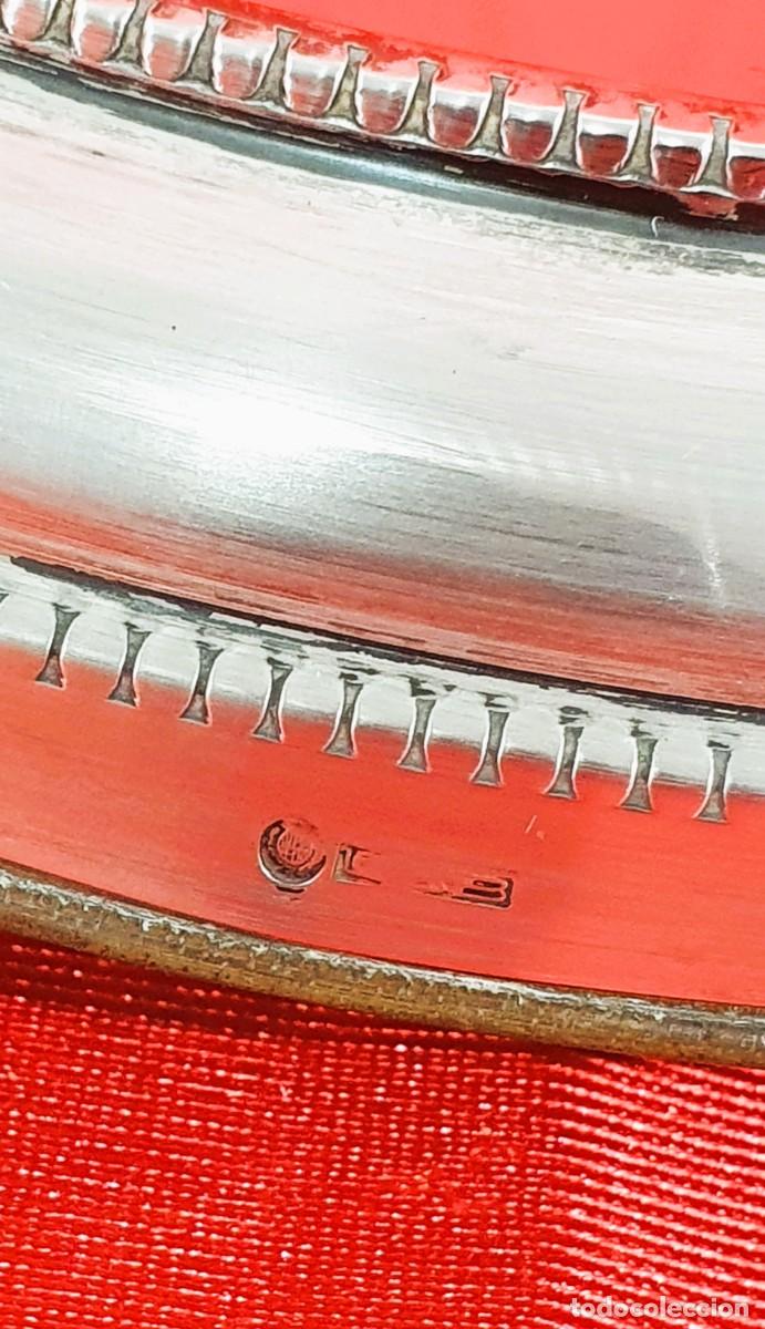 Antig&uuml;edades: Bandeja o base de plata con espejo - Foto 4