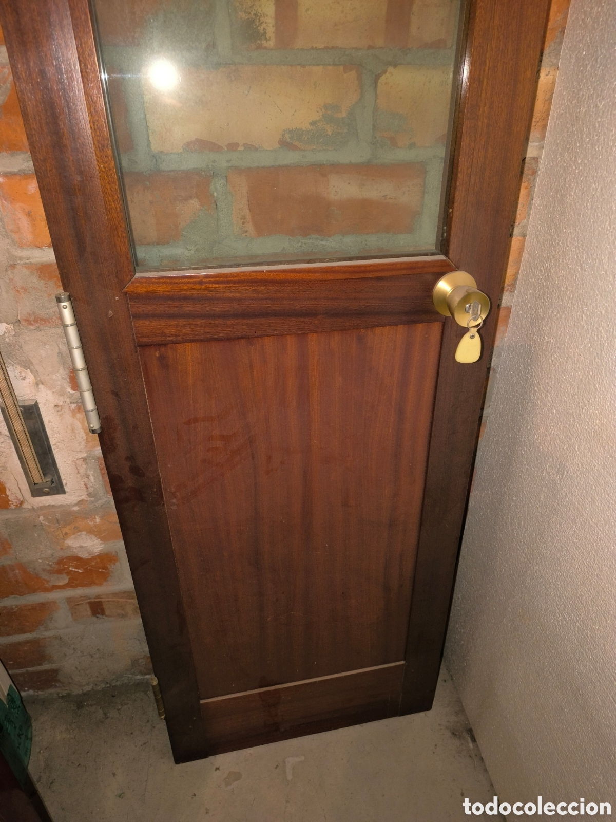 Antig&uuml;edades: Puerta interior con llave - Foto 2