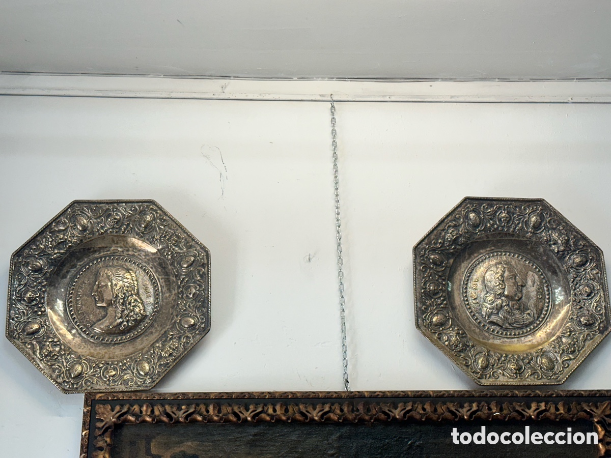 Antiques: Pareja de bandejas con rostros