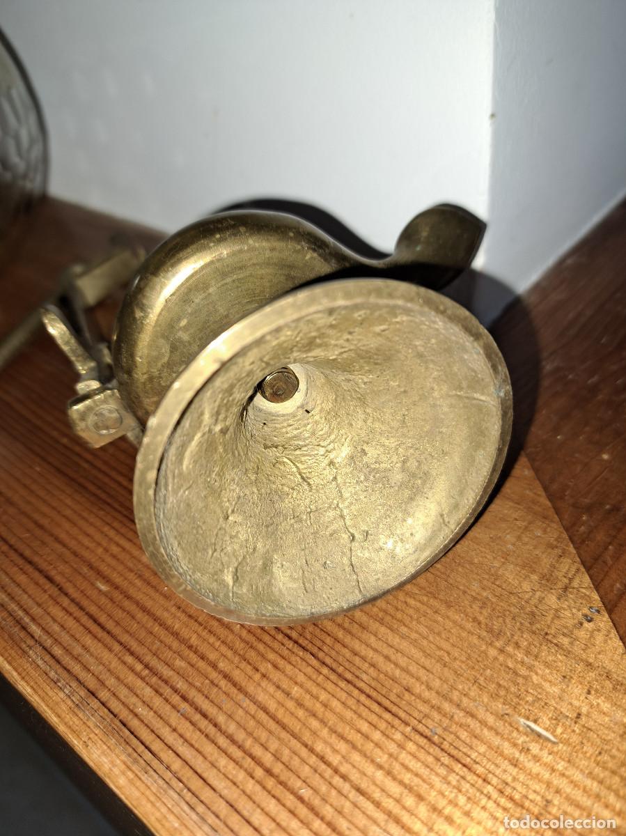Antig&uuml;edades: L&Aacute;MPARA DE ACEITE - BRONCE - ALTO 17 CMS. - BASE; 6 CMS. - Foto 5