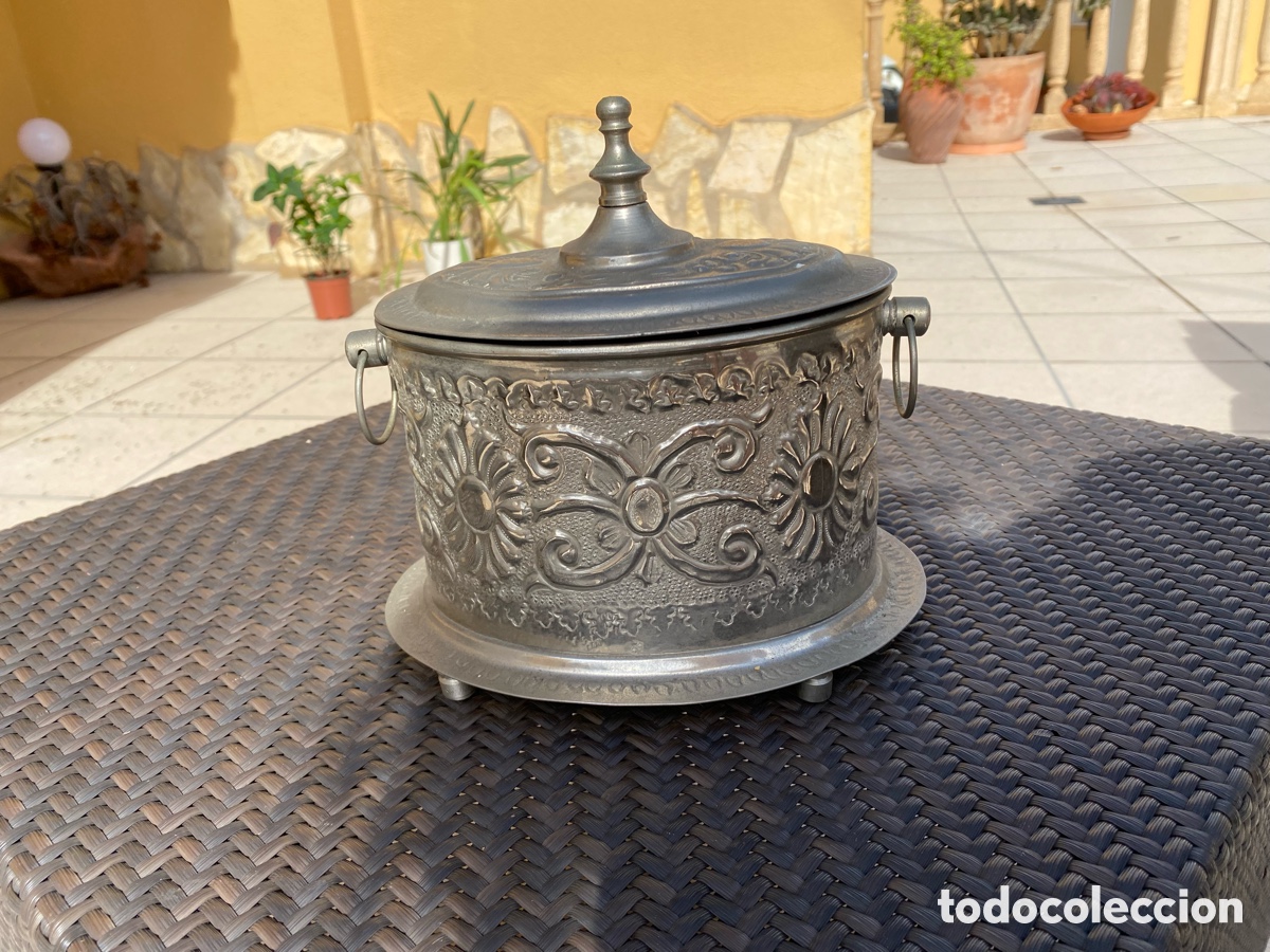 Antig&uuml;edades: Cofre para incienso de plata - Foto 1