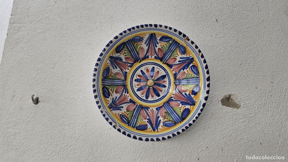 Antig&uuml;edades: plato de ceramica rustica - Foto 1