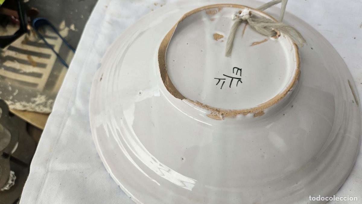 Antig&uuml;edades: plato de ceramica rustica - Foto 2