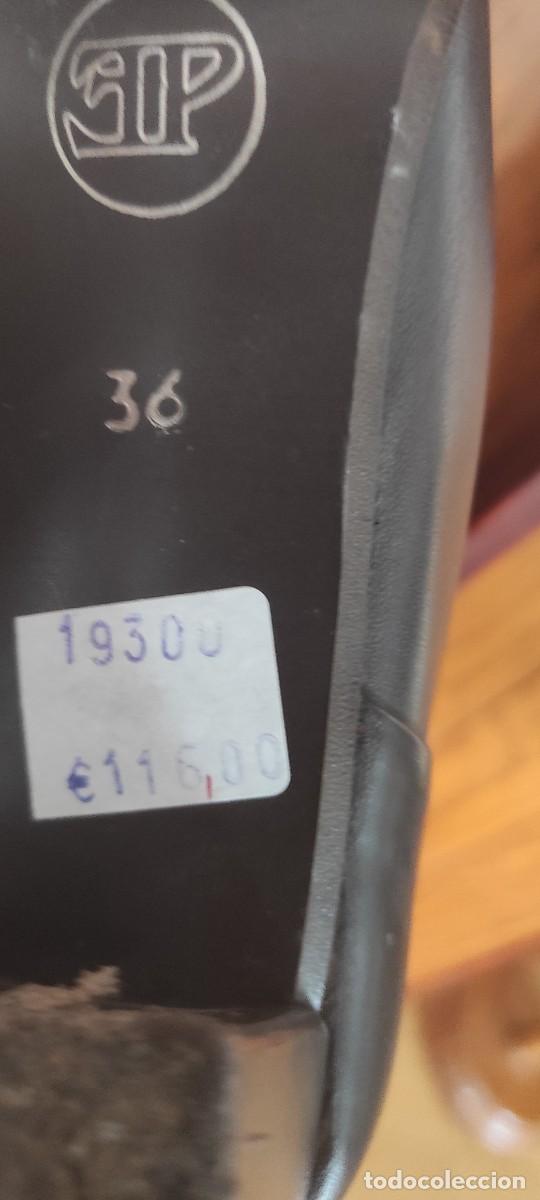 Antig&uuml;edades: BOTAS DE PIEL MARRON NUMERO 36. - Foto 5