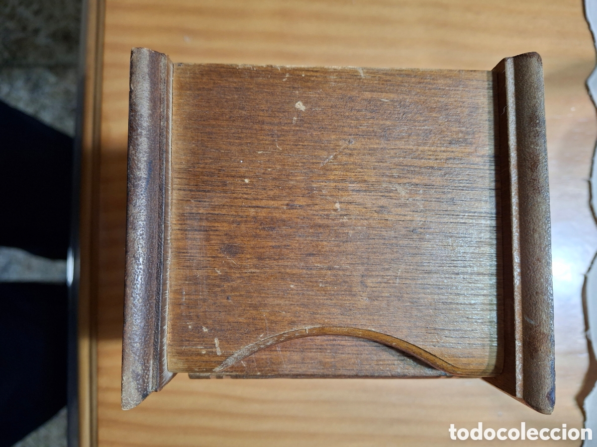 Antig&uuml;edades: 6 Posavasos de madera - Foto 4
