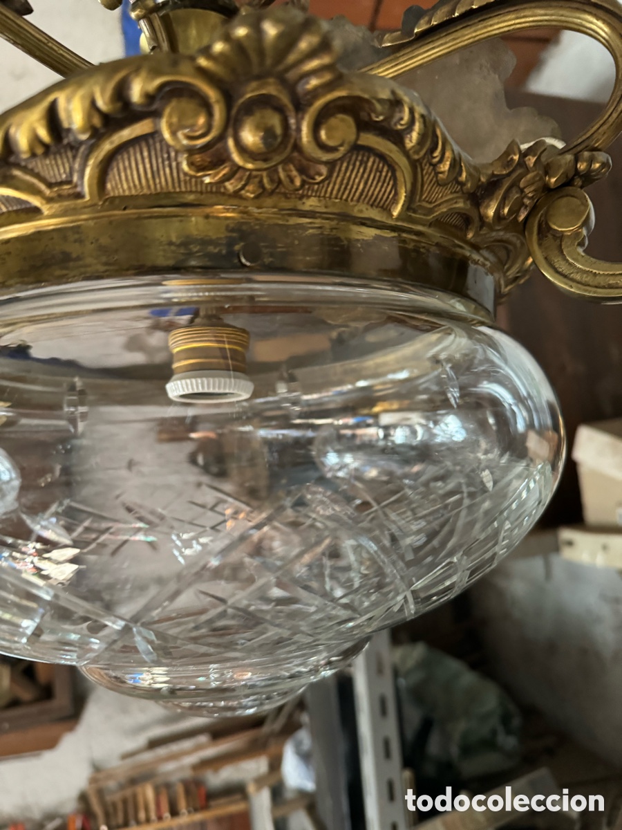 Antig&uuml;edades: L&aacute;mpara de techo en bronce - Foto 6