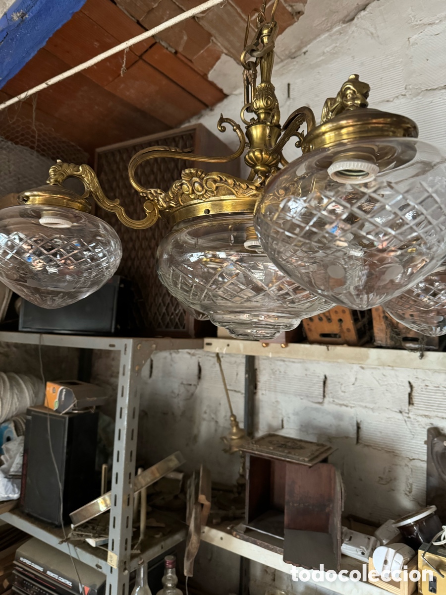 Antig&uuml;edades: L&aacute;mpara de techo en bronce - Foto 10