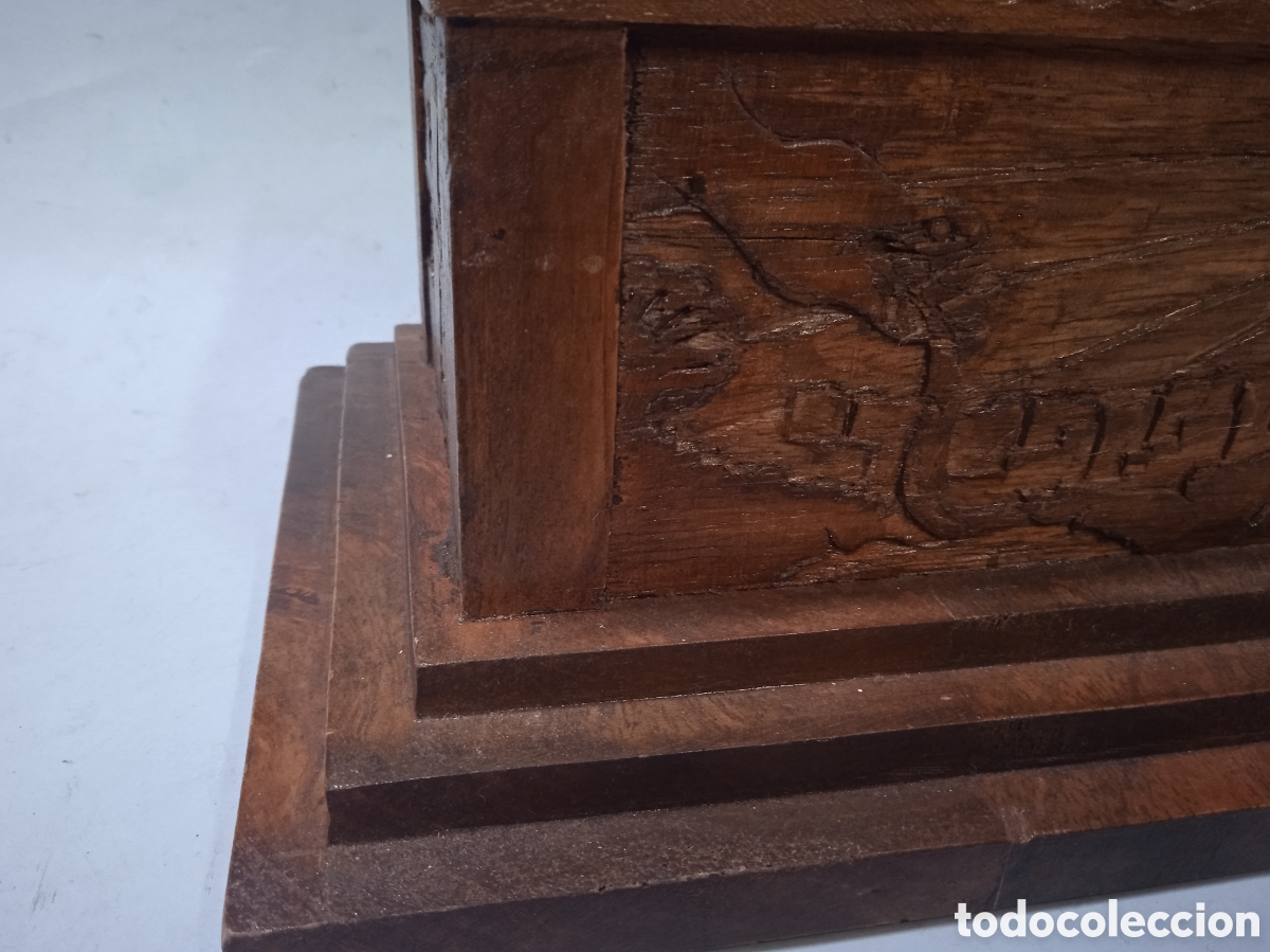 Antig&uuml;edades: Limosnera hucha de madera Shepherds Way - Foto 8